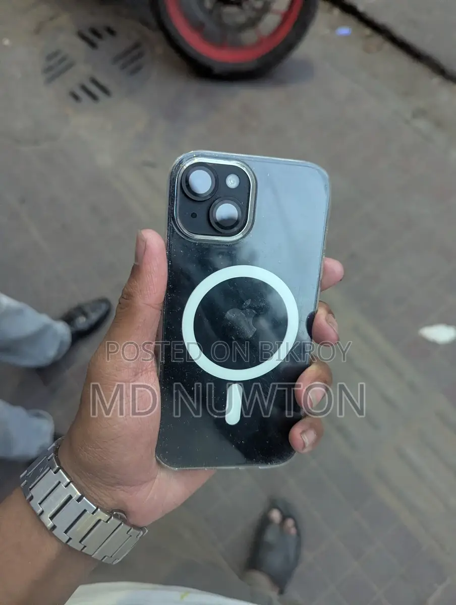 Apple iPhone 14 . (Used)