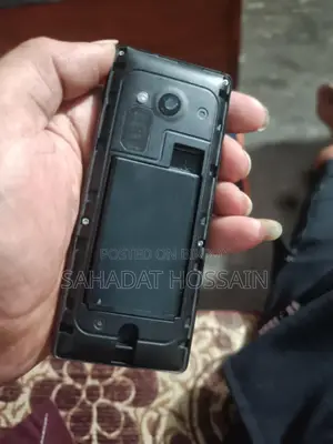 Nokia 215 (Used)