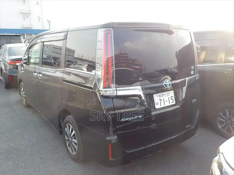 Toyota Esquire GIP Pack. 2020