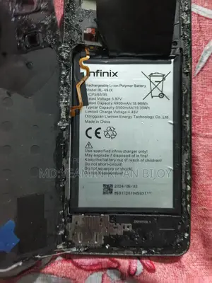 Infinix Hot 40 Pro মোবাইল ব্যাটারী Used