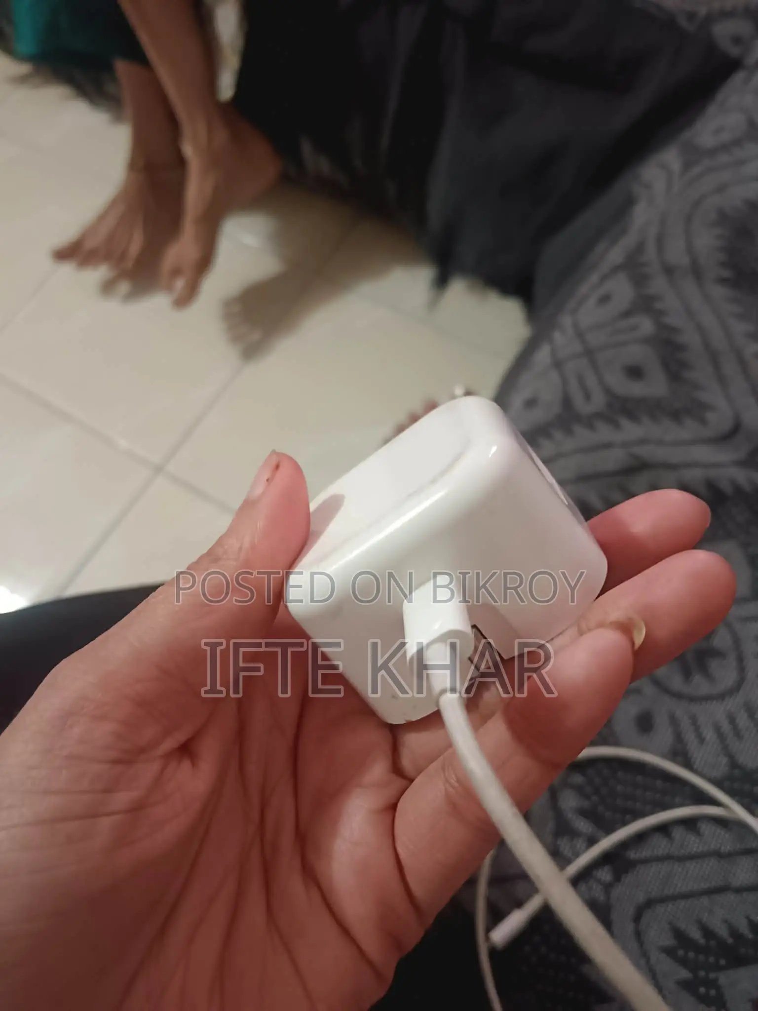 আইফোন চার্জার