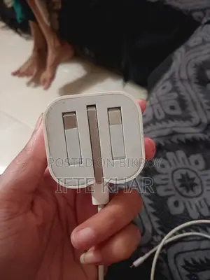 আইফোন চার্জার