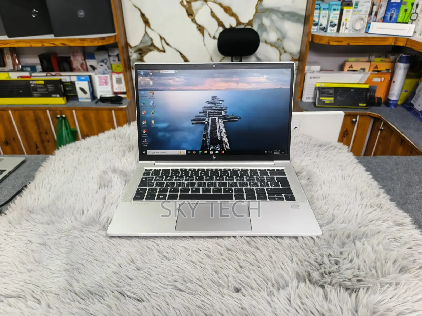 HP Elitebook 835 G8 Amd Ryzen 5 Pro 5650u RAM 8gb SSD 256gb