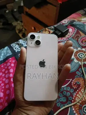Apple iPhone 13 (Used)