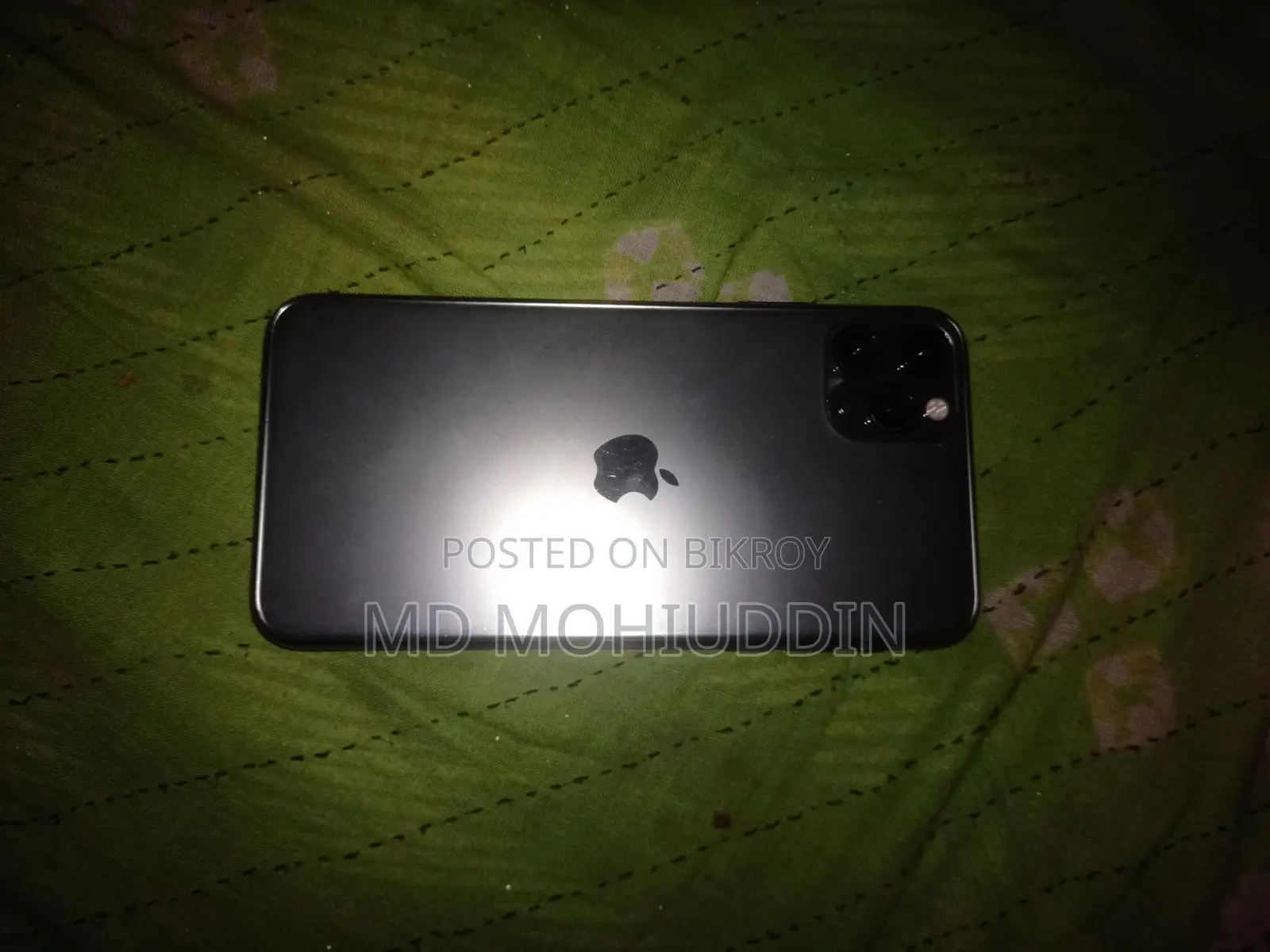 Apple iPhone 11 Pro Max . (Used)