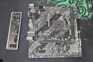 🛠️ AMD RYZEN 3,5,7 প্রসেসরের জন্য ASUS PRIME A520M‑K মাদারবোর্ড