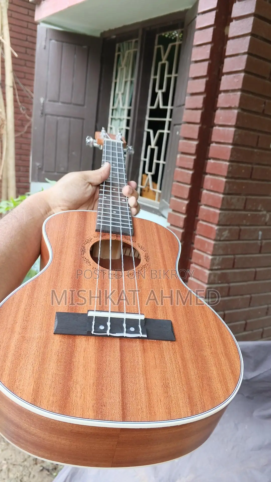 Deviser Uklele 26