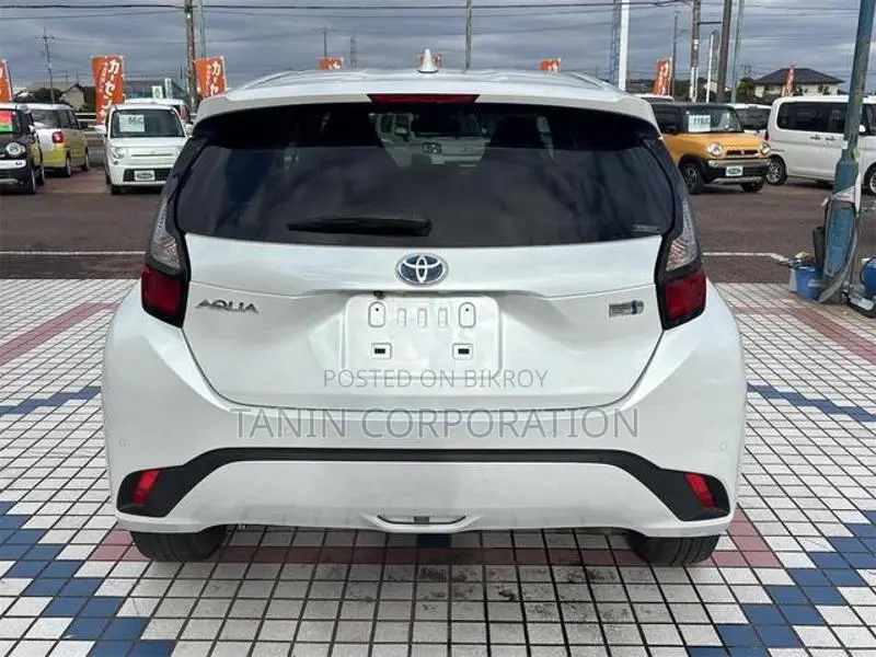 Toyota Aqua X Dhaka Ready 2022