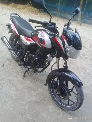 Bajaj Discover 125 2022 Black