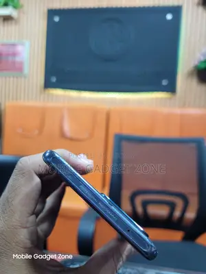 Vivo V23 Pro 5G 12/256 (Used)