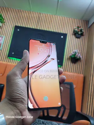 Vivo V23 Pro 5G 12/256 (Used)
