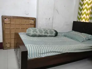 Selling with mattress