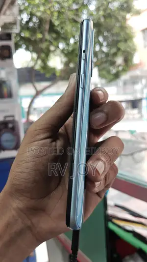 OnePlus 9R (Used)