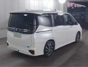 Toyota Voxy S-Z ফুল অপশন ২০২৩ ২০২৬