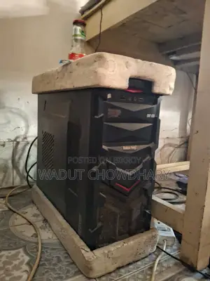 ডেস্কটপ বিক্রির জন্য