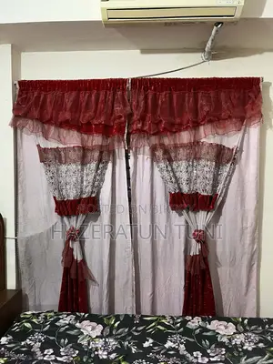 পর্দা বিক্রির জন্য