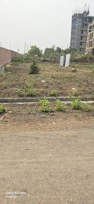 Uttara 3rd Phase 17/D Block South-Facing 3 Katha Plot