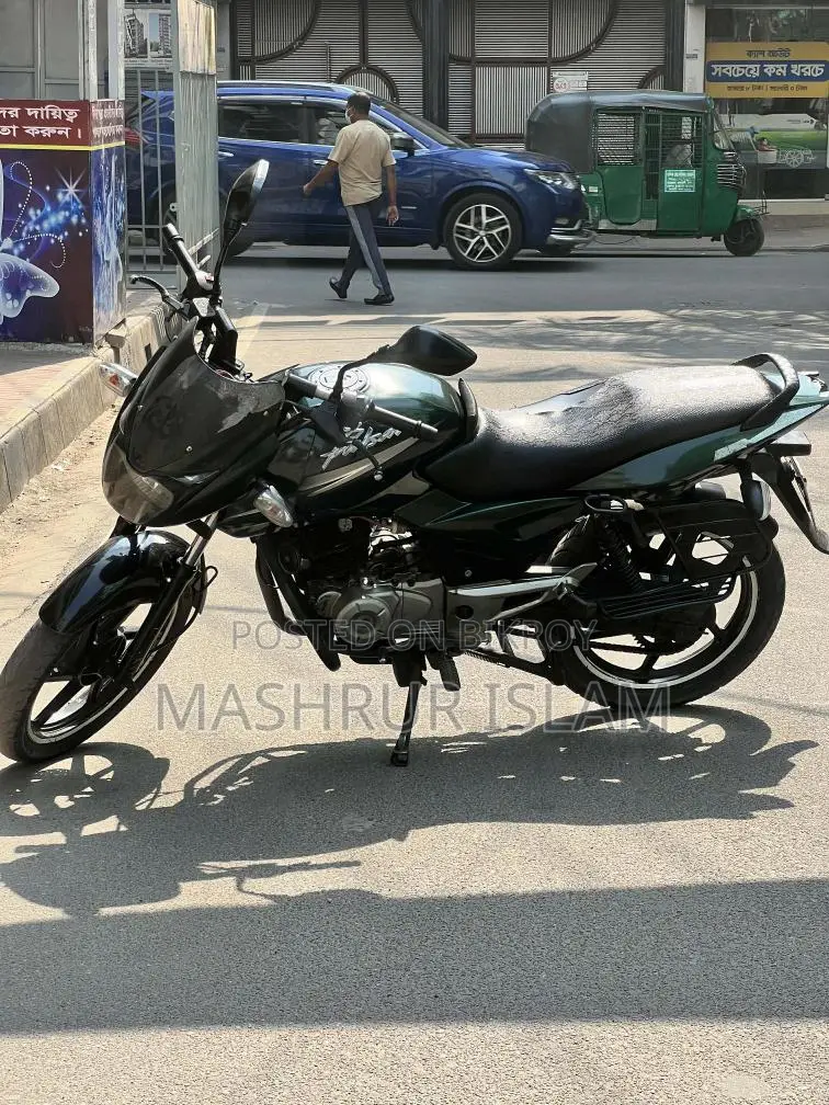 Bajaj Pulsar 150 2016