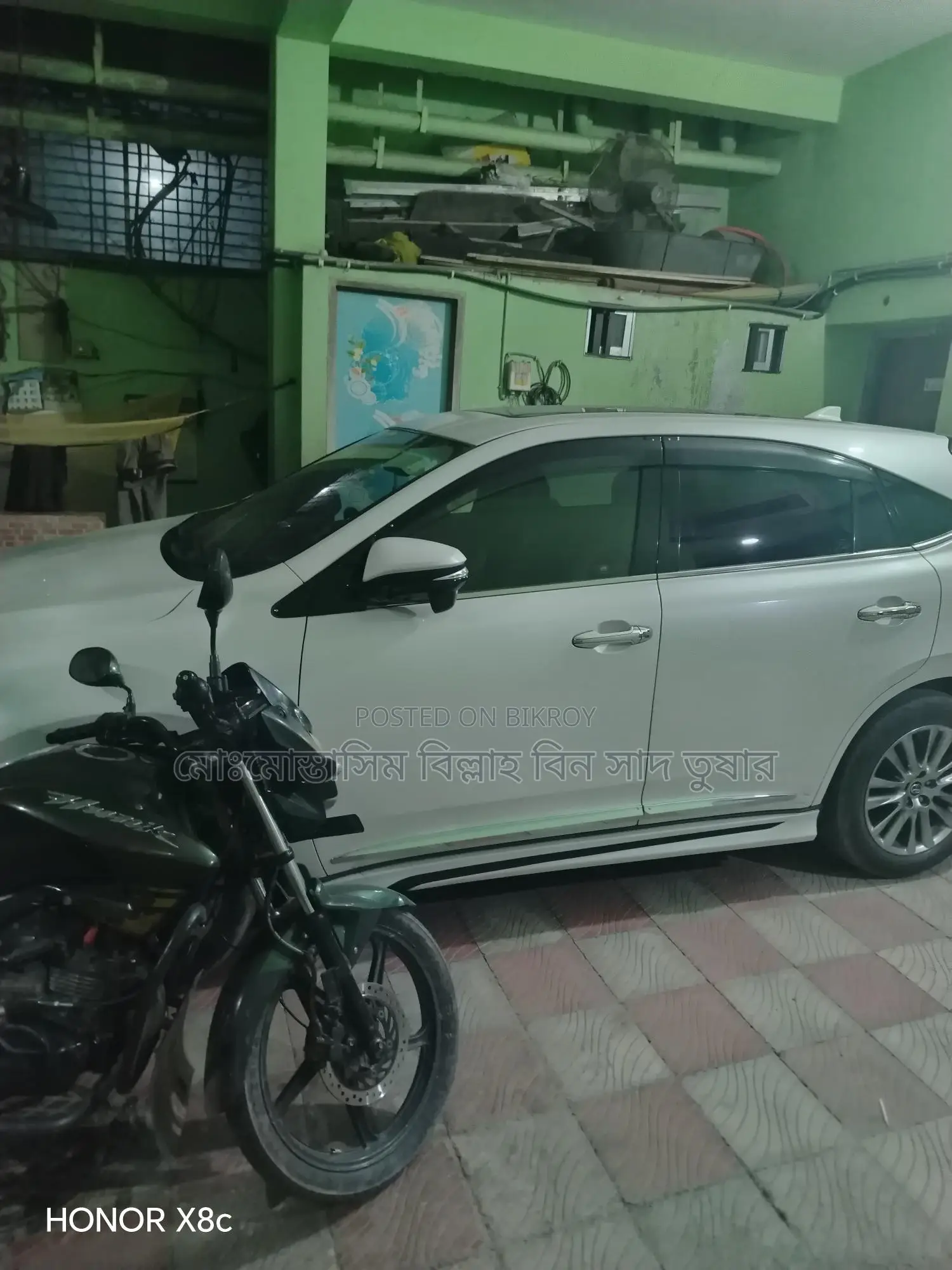 Toyota Harrier 2017