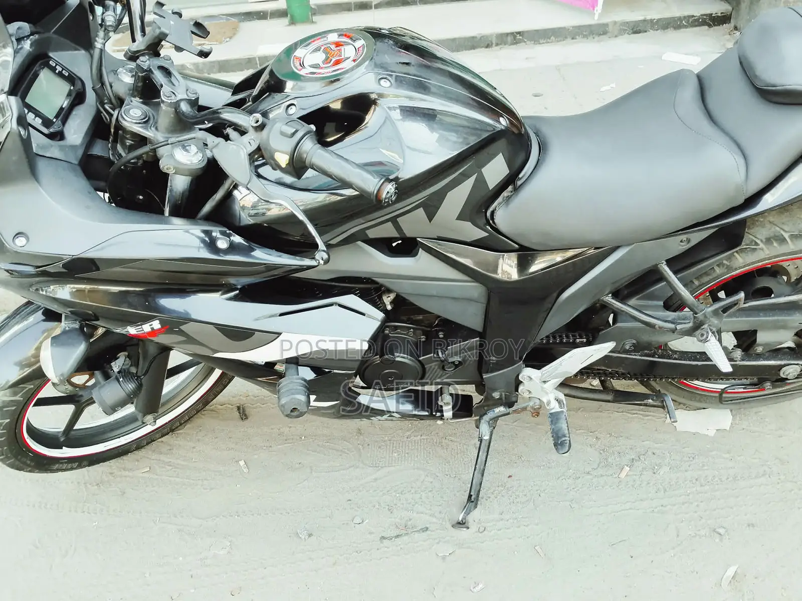 Suzuki Gixxer FI Disc . 2019