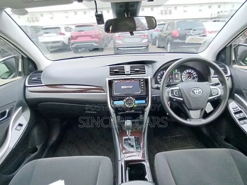 Toyota Premio F KEY START 3.5POINT 2020