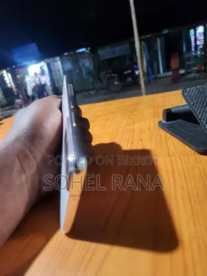 Samsung Galaxy S22 ফ্রেস (Used)