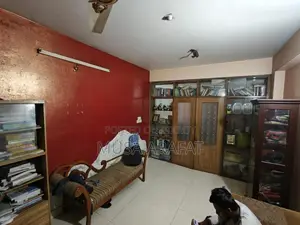 Adabor 13 Used Flat