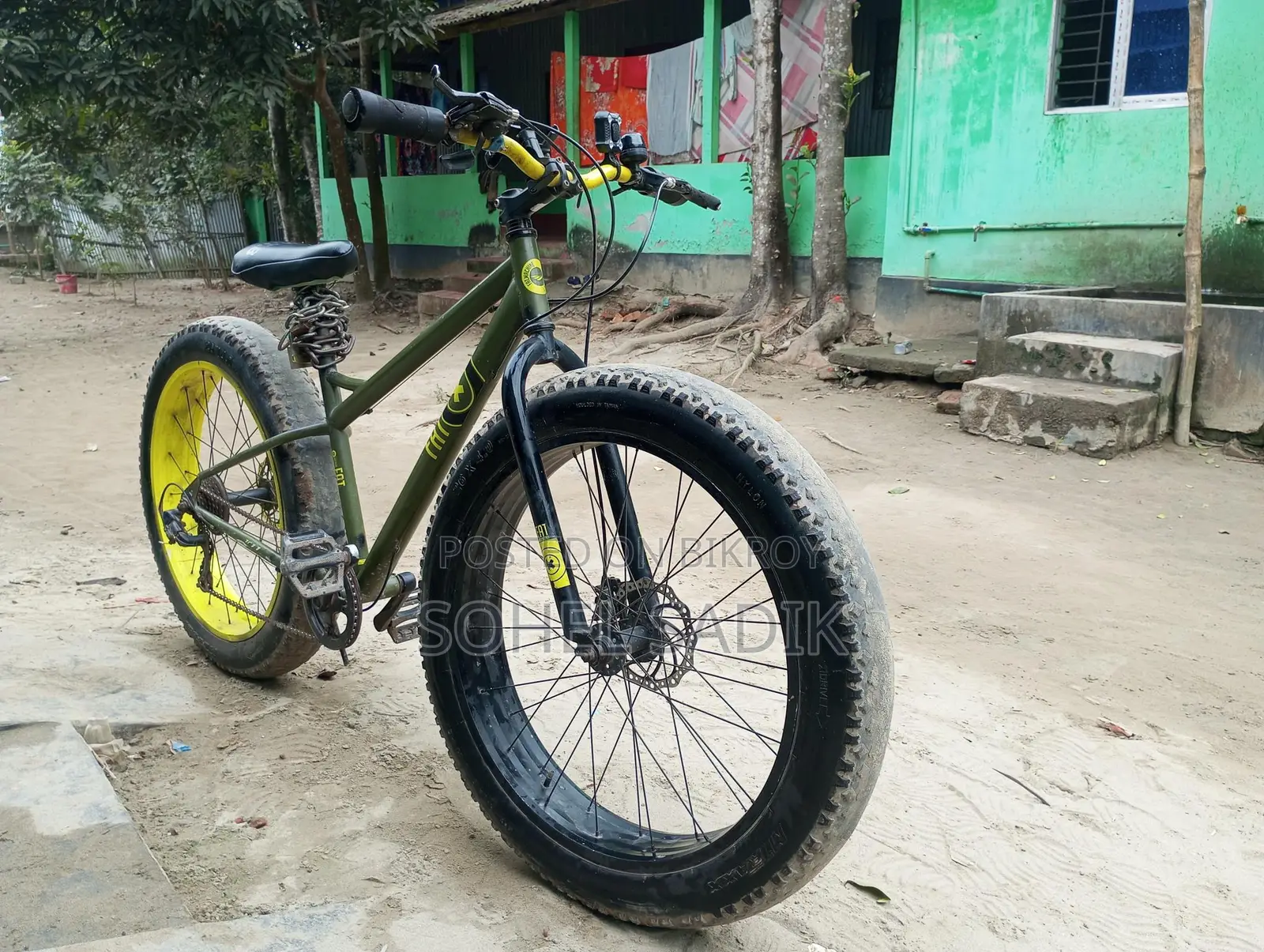 FAT BIKE