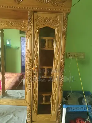 ড্রেসিং টেবিল বিক্রয় হবে