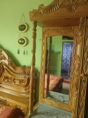 ড্রেসিং টেবিল বিক্রয় হবে