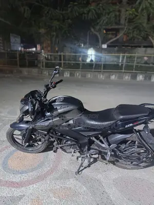 Bajaj Pulsar NS 160 . 2018