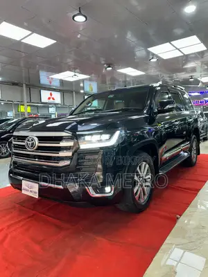 Toyota Land Cruiser V8 2011