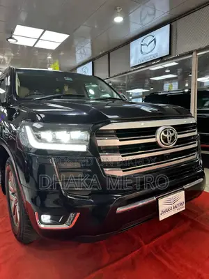 Toyota Land Cruiser V8 2011