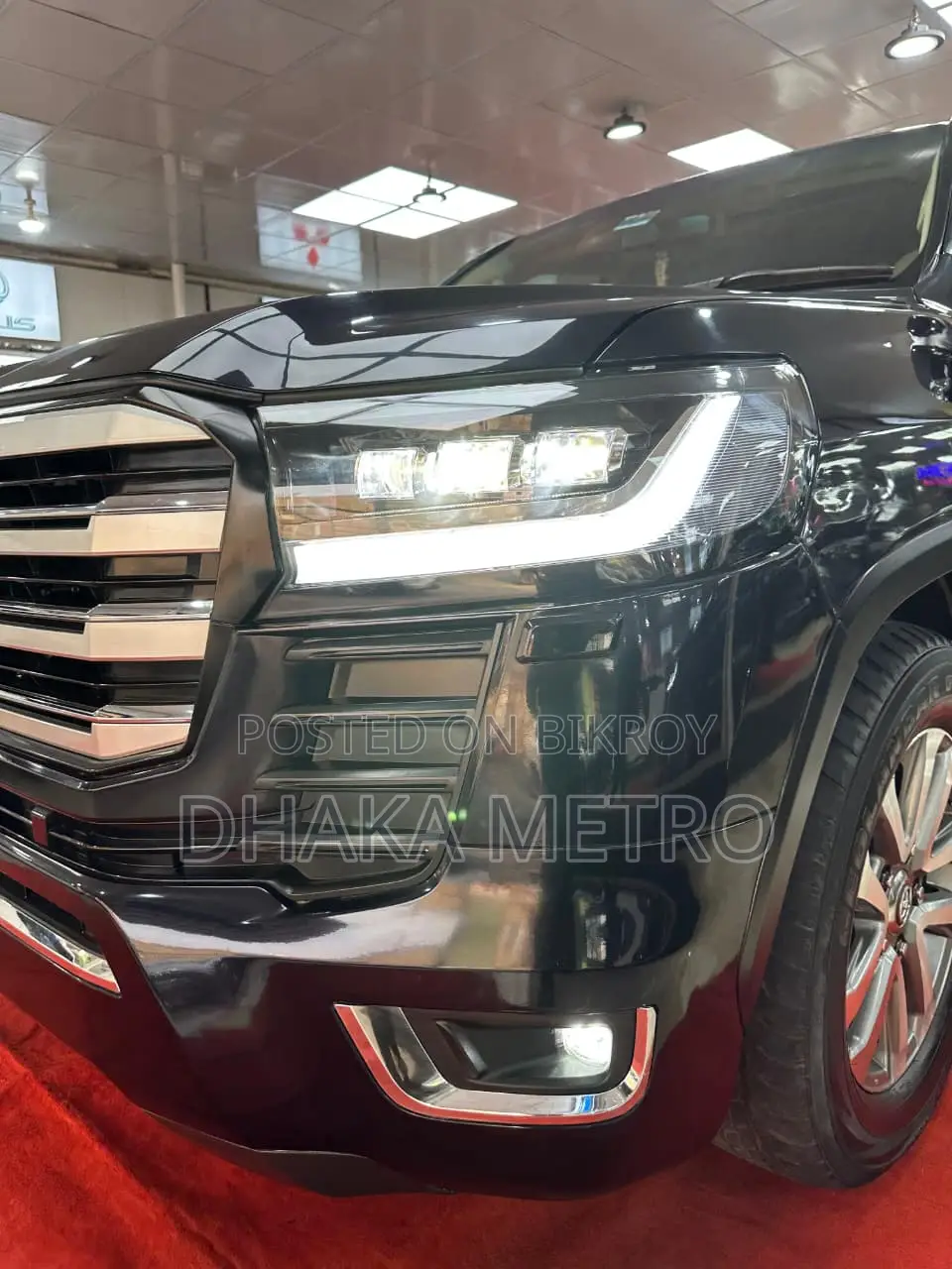 Toyota Land Cruiser V8 2011