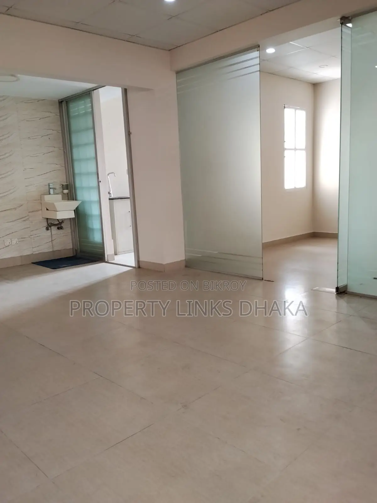 Semi-furnished Commercial Office in Banani