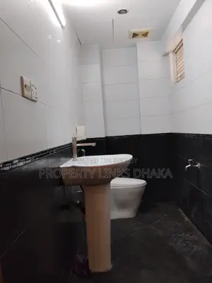 Semi-furnished Commercial Office in Banani