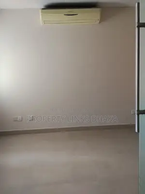 Semi-furnished Commercial Office in Banani