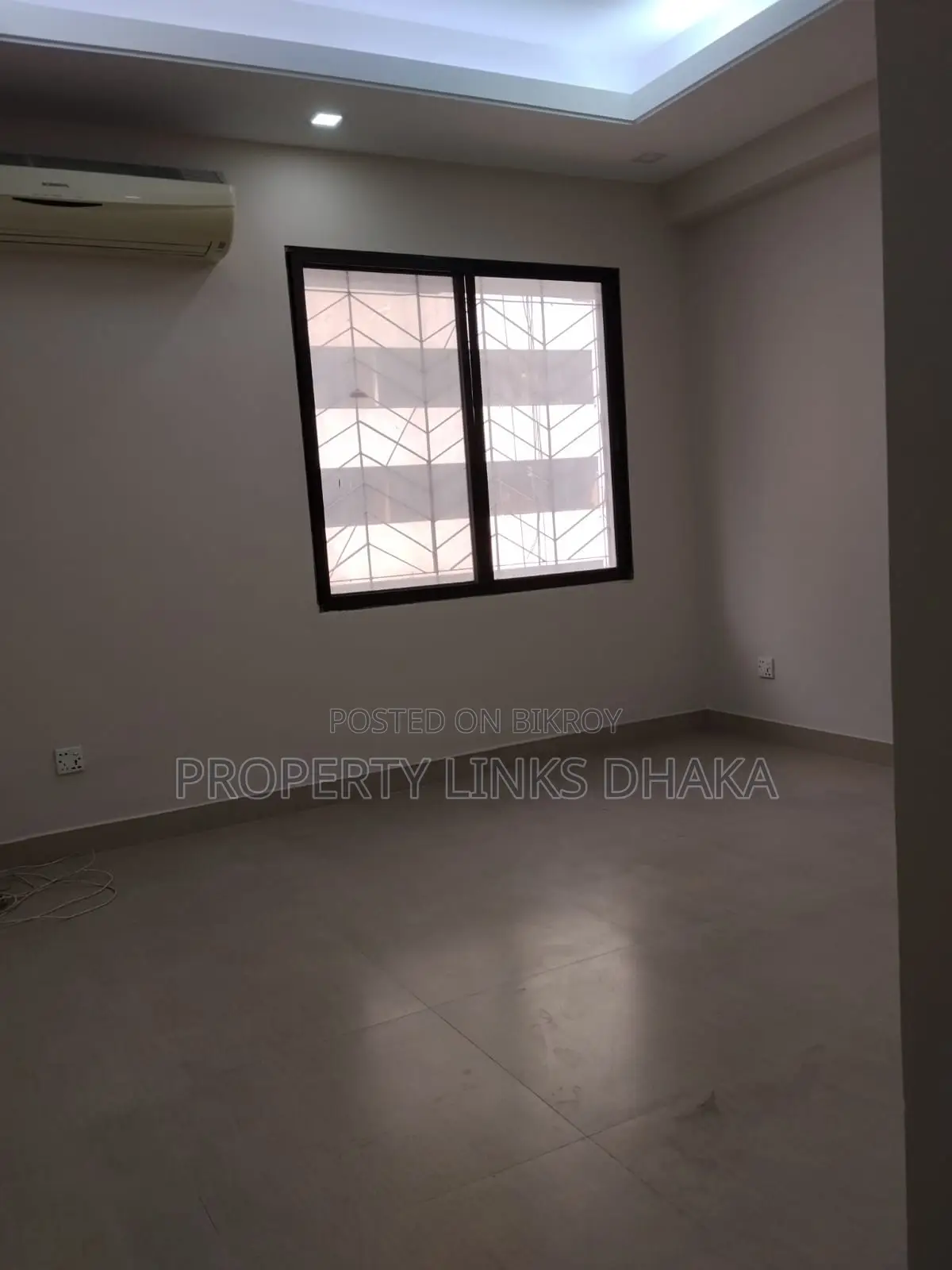 Semi-furnished Commercial Office in Banani