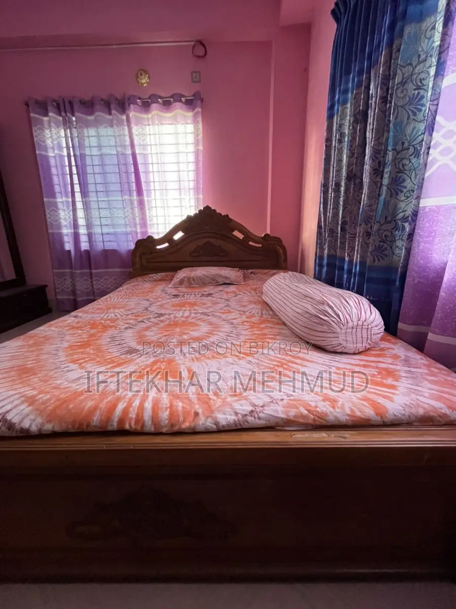 সেগুন কাঠের খাট