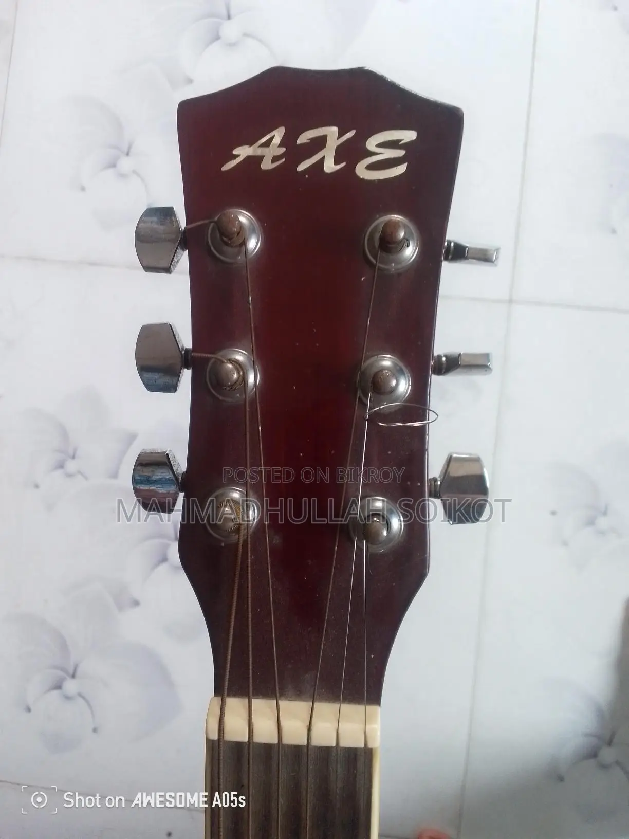Guitar For Sell
