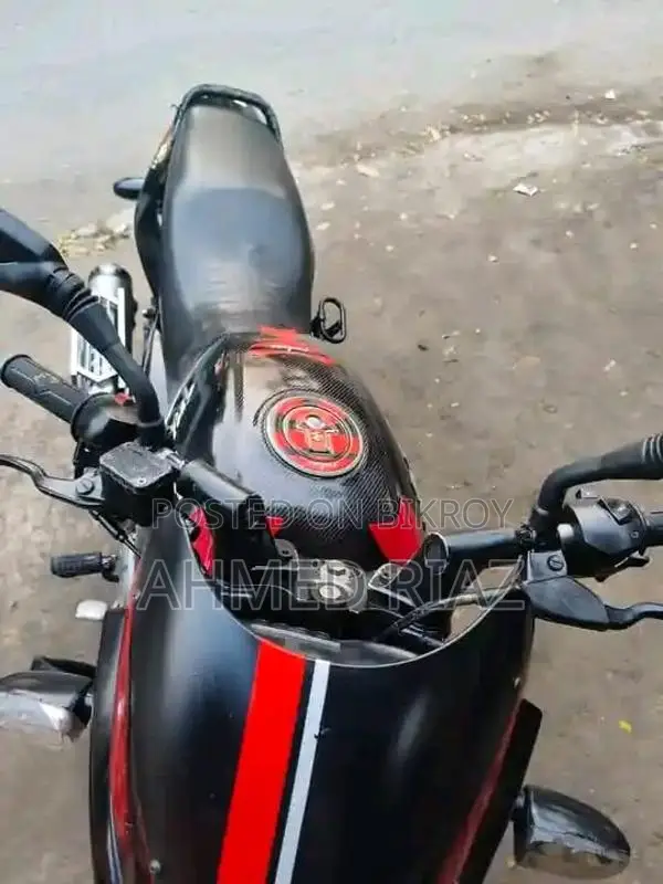Bajaj Pulsar 150 2016