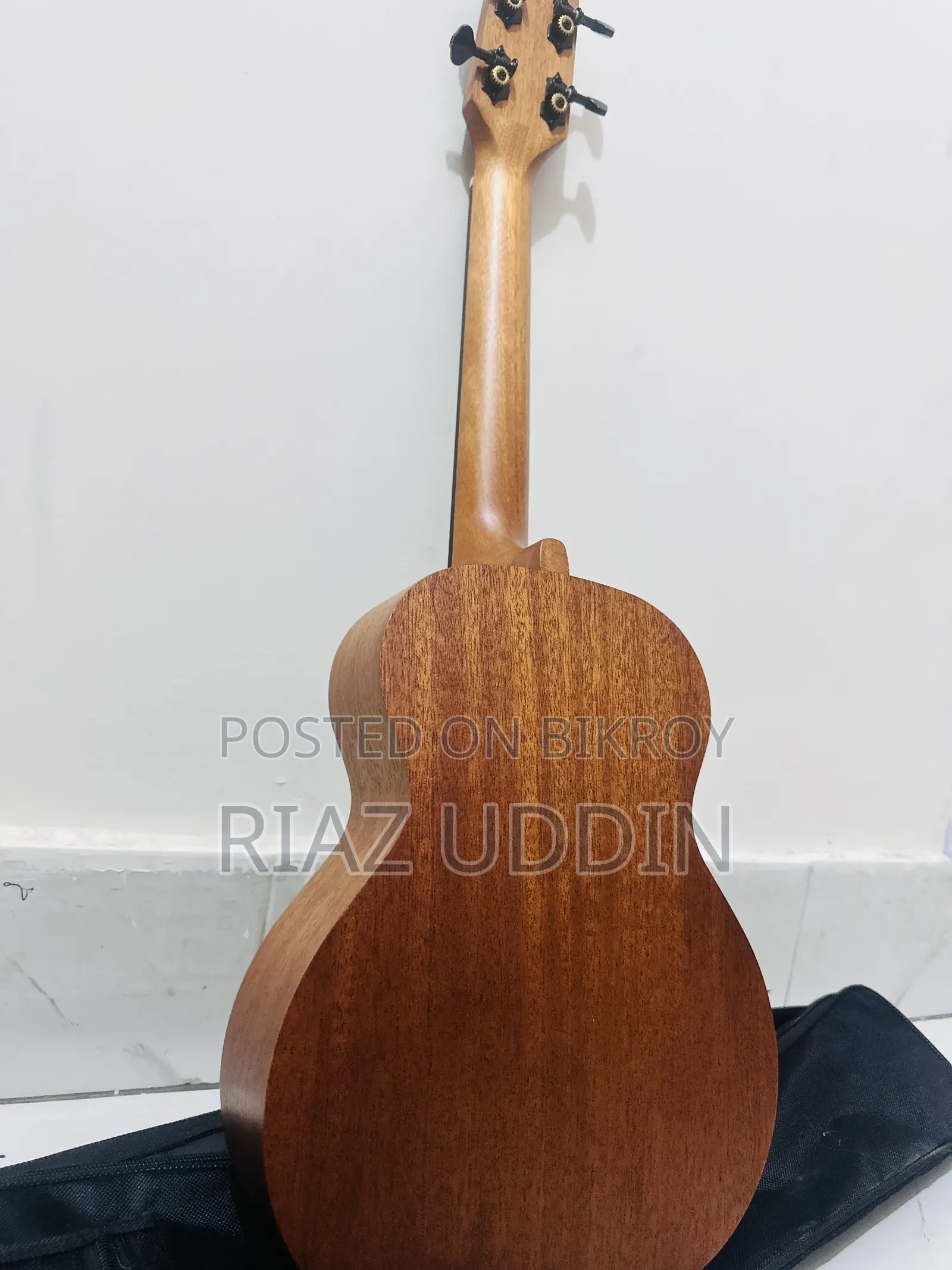 Want to sell Ukulele