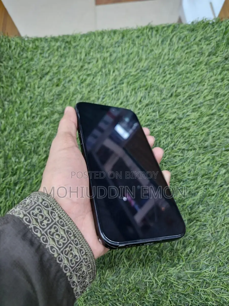 Apple iPhone 15 Plus 128 GB Black