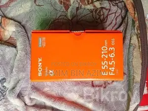 Sony E 55-210mm (Rarely used) Zoom Lens