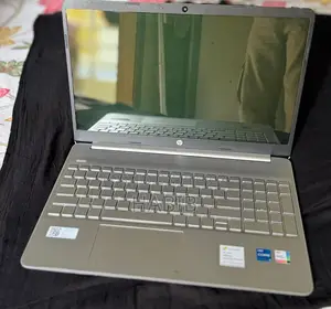 Laptop HP 15s 8GB Intel Core I5 HDD 512GB