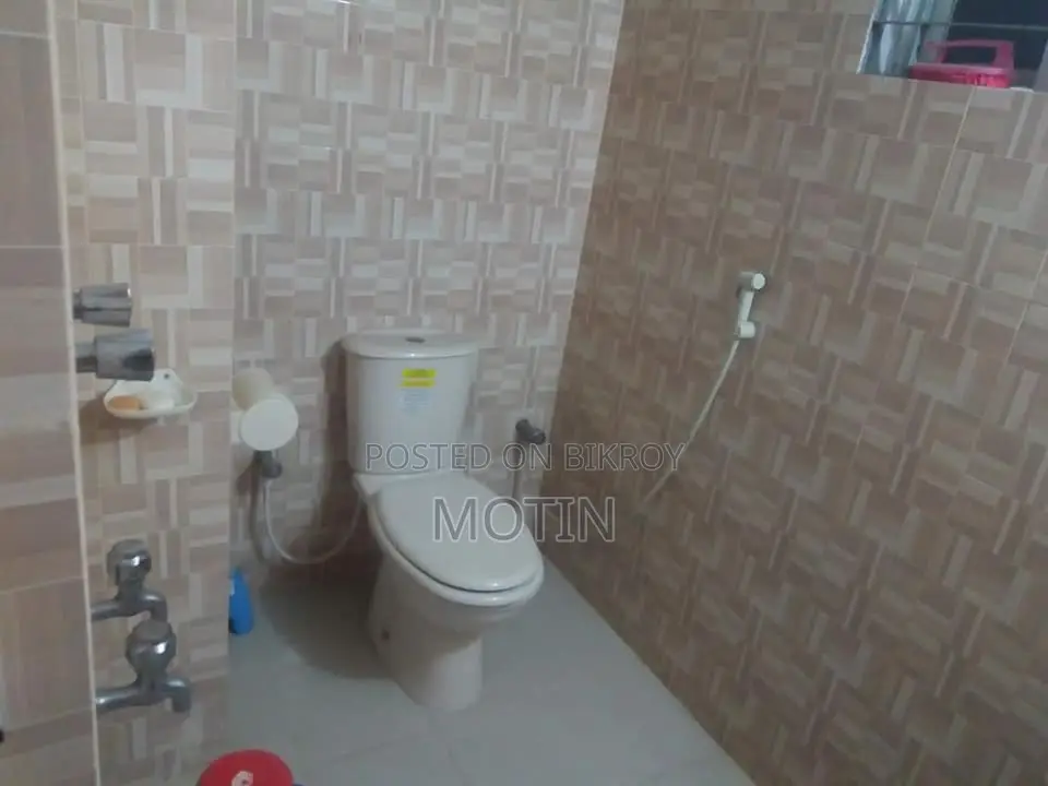 Bachelor / Family Flat for Rent in Adabar with Gas, Electricity, and Water Connections