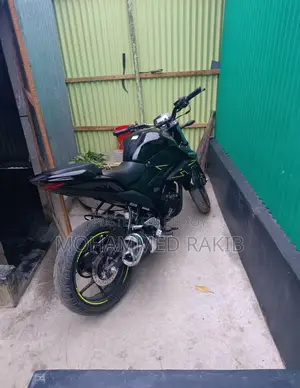 Suzuki Gixxer . 2026