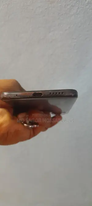 Xiaomi Redmi Note 11 . (Used)