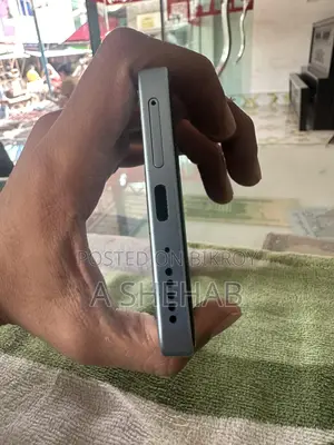 Xiaomi Redmi Note 13 6/128 (ব্যবহৃত)