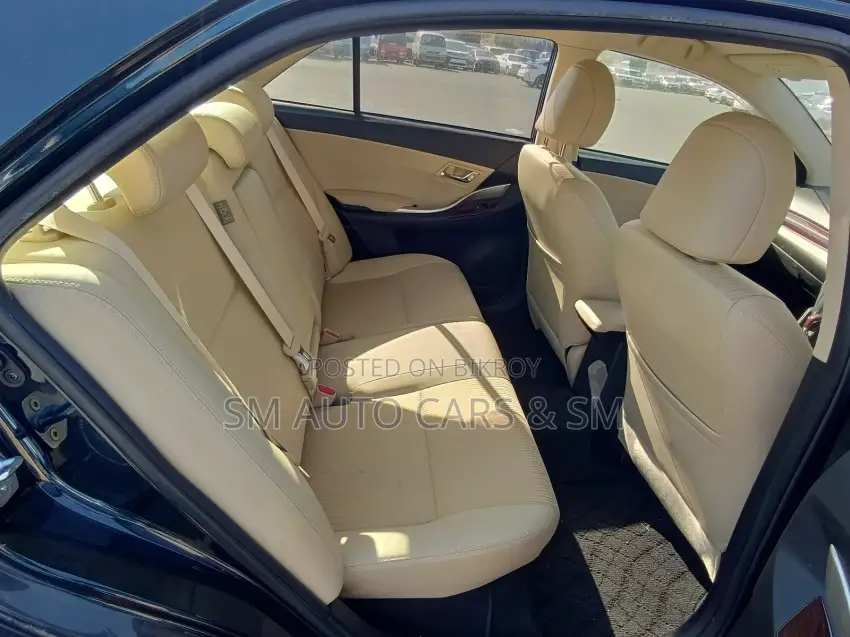Toyota Premio FEX Mica Blue 2021